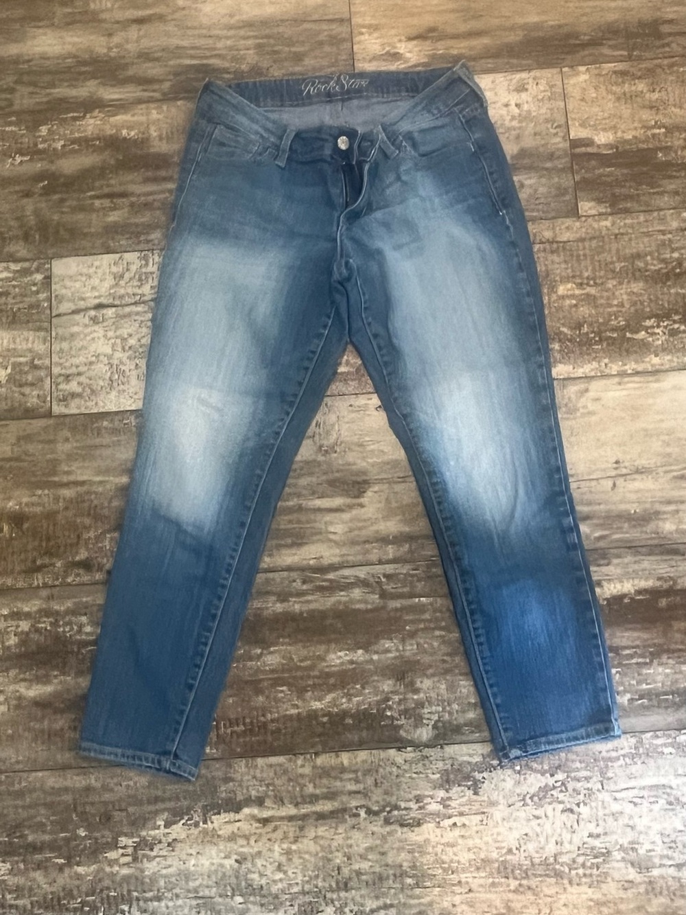 Old Navy Women's Blue Cropped Ankle Jeans